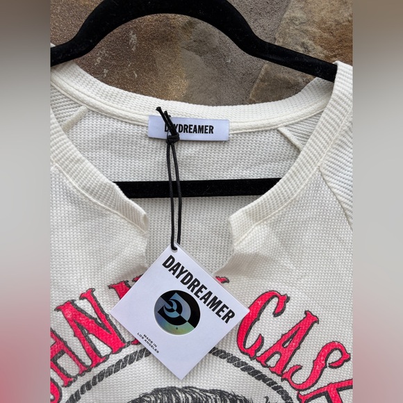 Daydreamer Women's Long Sleeve Johnny Cash Roses Thermal Tee Romantic NWT Cozy - Picture 8 of 10